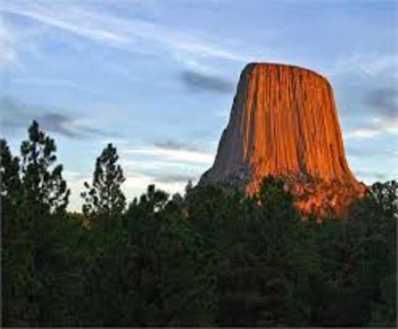 Devil’s Tower, Wyoming, named first national monument