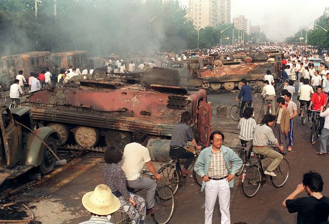Student Protests in Tiananmen Square and Massacre