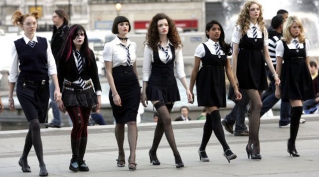 Debuto como actriz en la pelicula "ST. TRINIAN'S" a lado de el gran actor Collin Firth