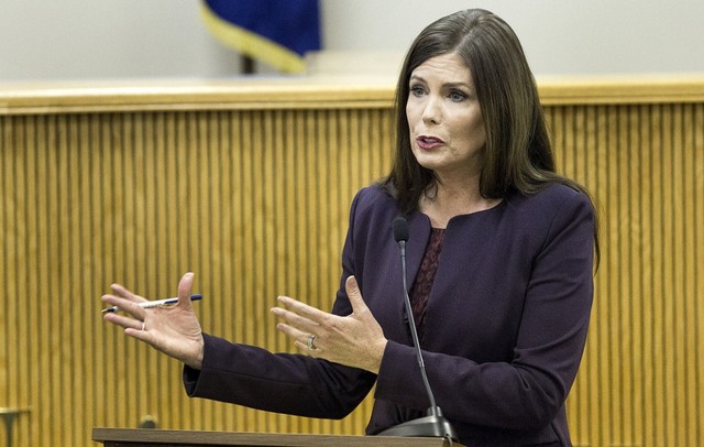 The Attorney General announces that she won’t run for re-election.