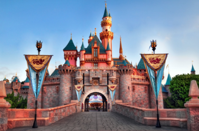 Primer viaje a Disneyland