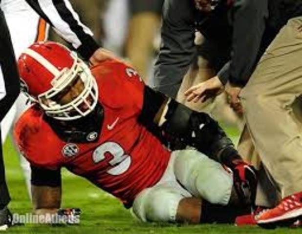 Todd gurley tears acl