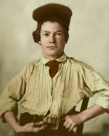 He become a journeyman printer in St. Louis, New York and Philadelphia