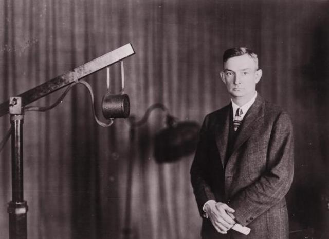 Regular Radio Brodcasting Through KDKA