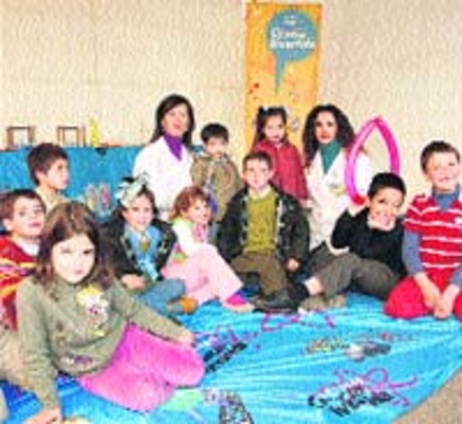 Jean Jacques Rousseau: El proceso educativo debe partir del entendimiento de la naturaleza del niño, del conocimiento de sus intereses y características particulares.