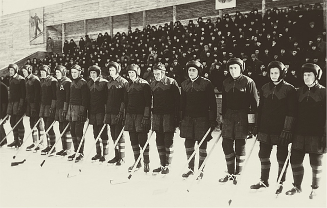 Дебют в первенстве страны.