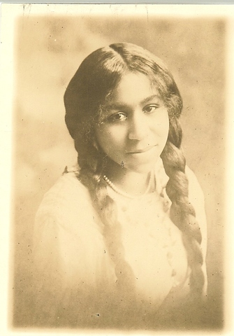 She had her dauther A'Lelia Walker