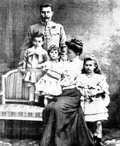 The assassination of Archduke Franz Ferdinand and his wife, Sophie