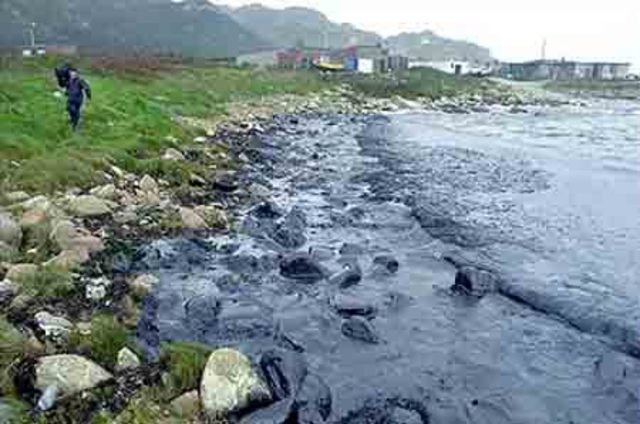 Petroleiro espanhol "Aragon"