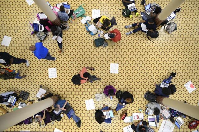 Jesse Hall sit-in protests racism