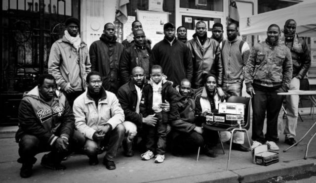 Au Lou Pascalou, une expo photo pour les sans-papiers de Multipro Ménilmontant