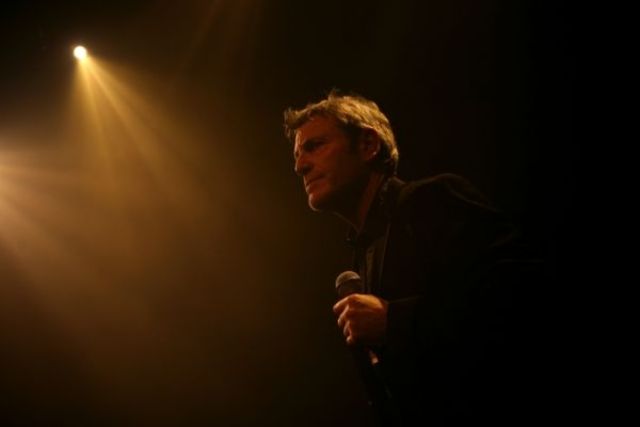 Tchéky Karyo hypnotise la Flèche d’Or