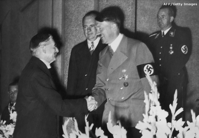 Alfons Heck Meets Adolf Hitler