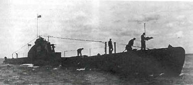 Plow for laying submarine cable patented.