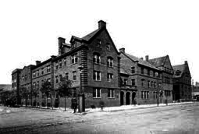 Jane Addams opens Hull house for poor