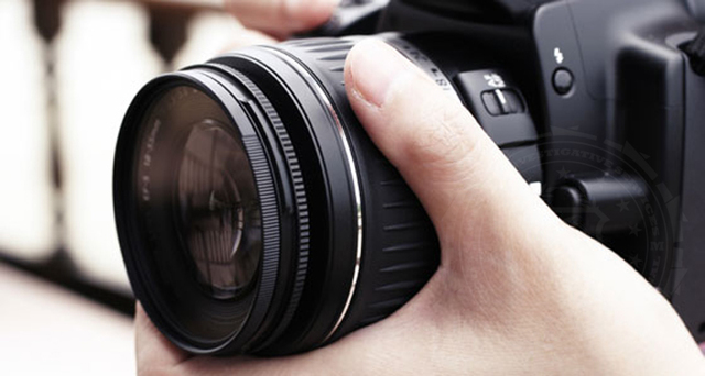 Congress hired investigators