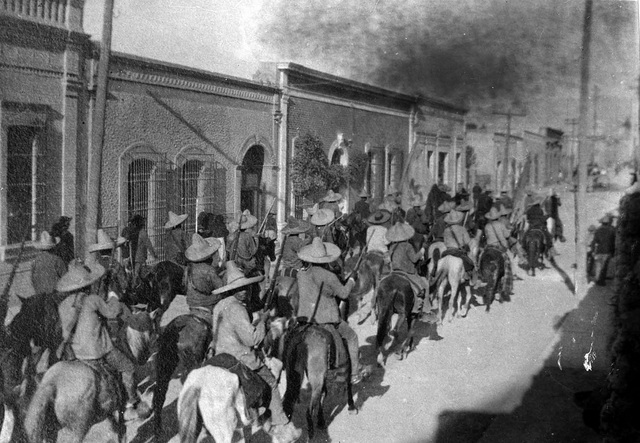 Zapata takes Mexico City