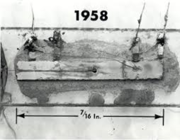 Jack Kilby & Robert NoyceThe Integrated Circuit