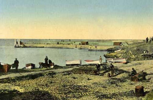 The population of Greystones and Delgany was 605