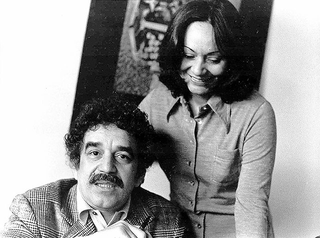 Contrajo Matrimonio con Mercedes Barcha