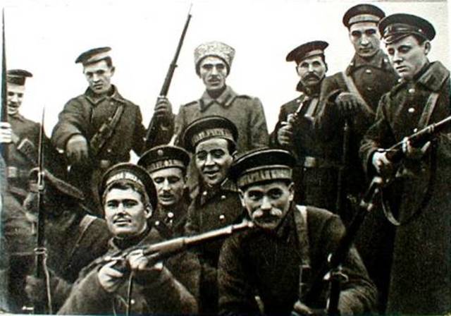 El Gobierno Provisional - Proclamación de la República