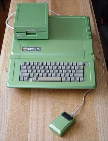 Apple Realeses Apple II OS