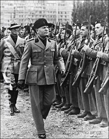 Benito Mussolini gains control in Italy