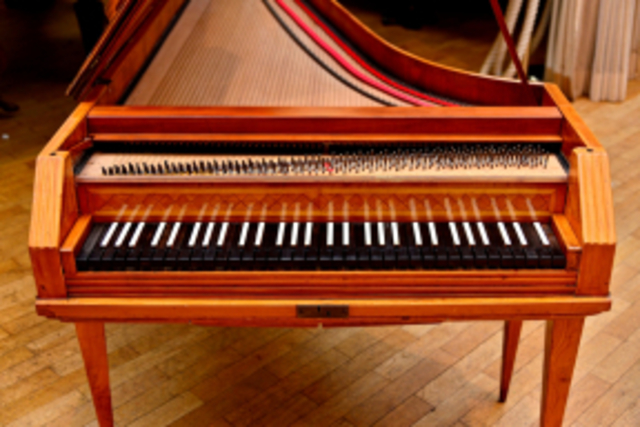 פסנתר פטישים