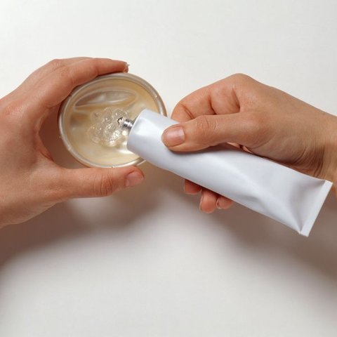 Commercialisation de l'éponge contraceptive avec spermicide