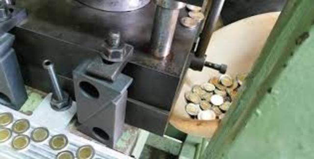 איך מכינים מטבעות כיום  סרטון