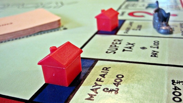 Playing Monopoly