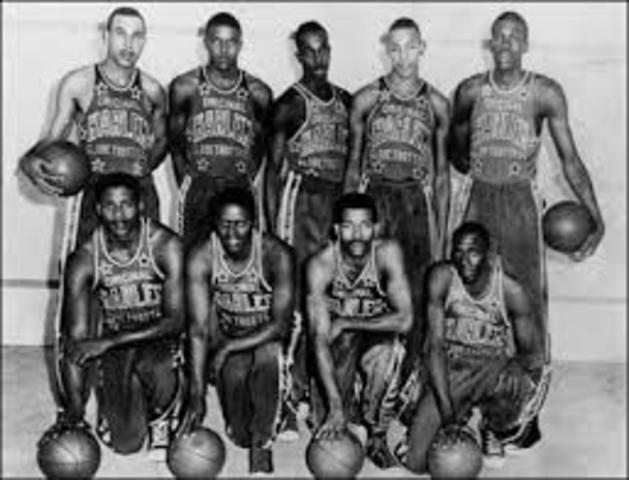 New York Renaissance becomes a professional team