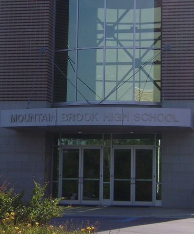 7:56am Quickly walked into MBHS before I MELTED