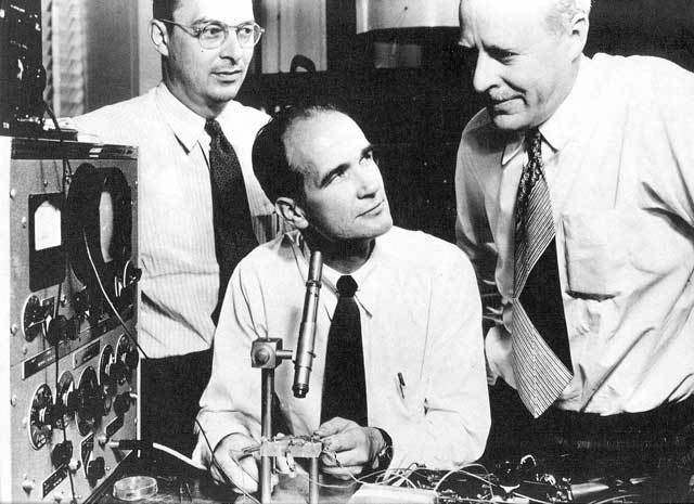 Транзистор показан публике