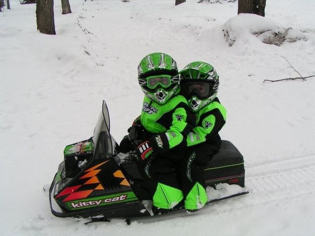 Yo recibi un motonieve.