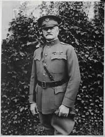 General John J. Pershing became AEF leader