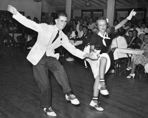 The most popular dances during the decade with the foxtrot, waltz, and American tango. From the early 1920s, a variety of eccentric novelty dances were also developed including the Breakaway, Charleston, and Lindy Hop.