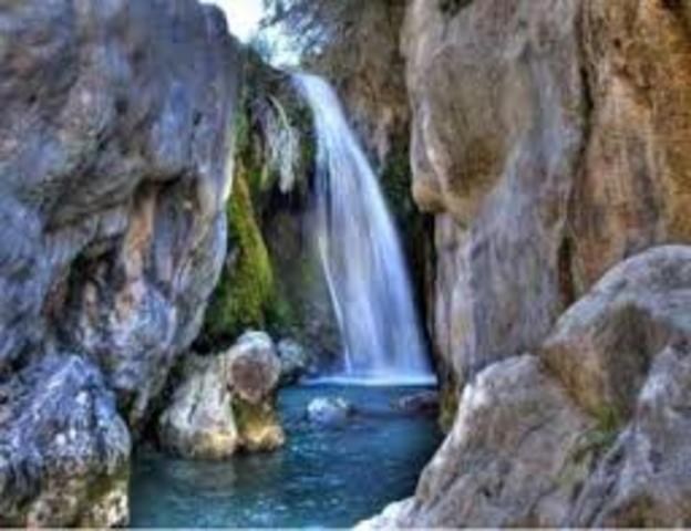 Visitar las fuentes del Algar