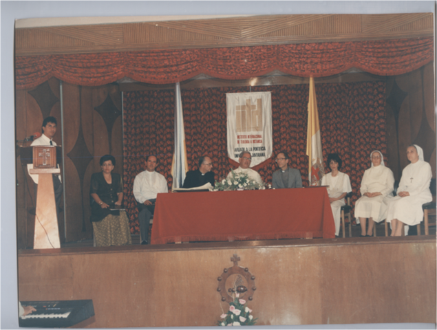 PRIMERA CEREMONIA DE GRADOS