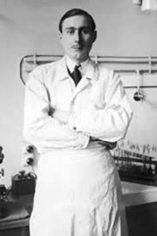 jacques oudin hace pruebas de la reaccion de precipitacion en geles