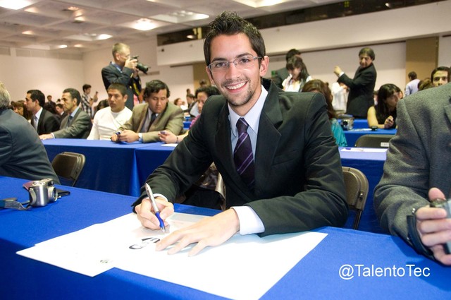 Firmar mi título profesional