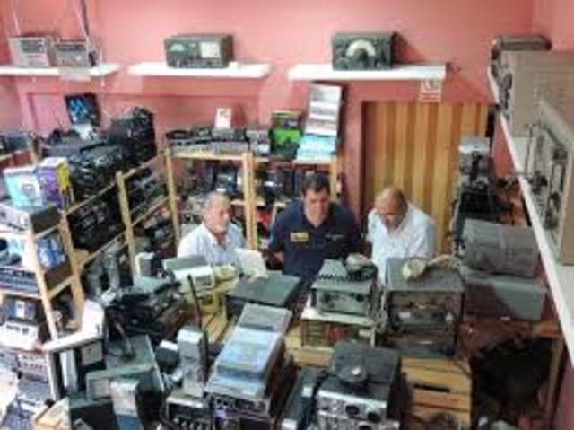 PRIMERA ORGANIZACIÓN DE RADIOAFICIONADOS