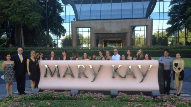 MARY KAY Y SU COMPAÑIA EN EL MUNDO
