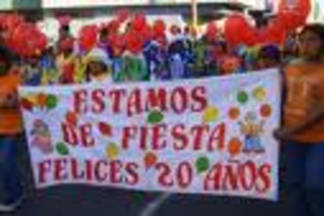 20 AÑOS AL SERVICIO DE LA EDUCACIÓN