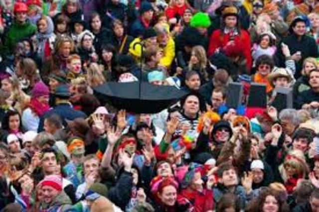 Wir waren auf dem Weg zum Rosenmontagsumzug