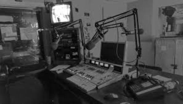 Primera empresa de radio