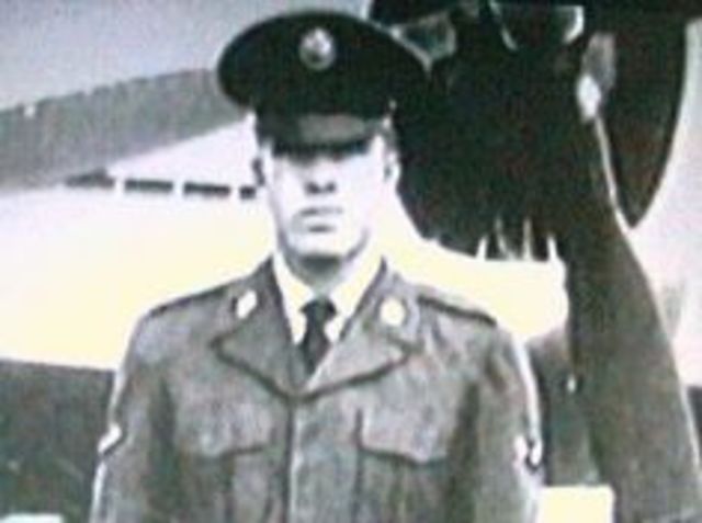 Chuck joins the Air Force