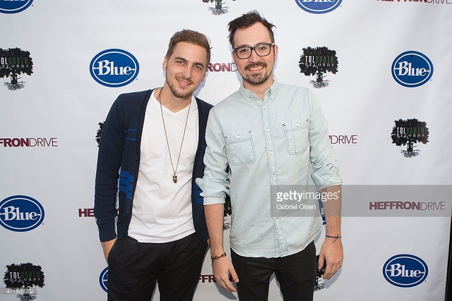 PLANES SEPARADOS: CONTINUO DE LA BANDA HEFFRON DRIVE