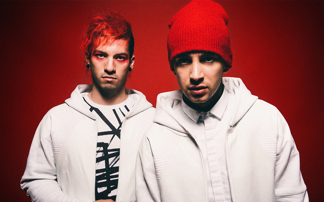 Twenty one pilots