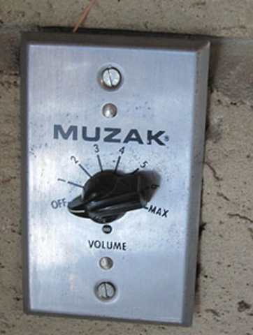 TRANSMISIÓN Y DISTRIBUCIÓN DE UNA SEÑAL MULTIMEDIA